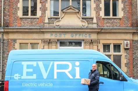 how much do hermes couriers make|Evri driver explains how much he makes per delivery and people .